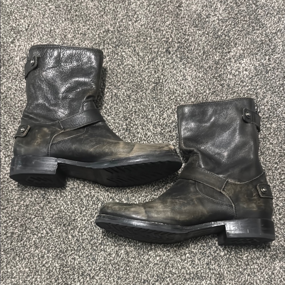 Frye Ankle Leather Buckle Zip Moto Boots  9.5 - Picture 2 of 3